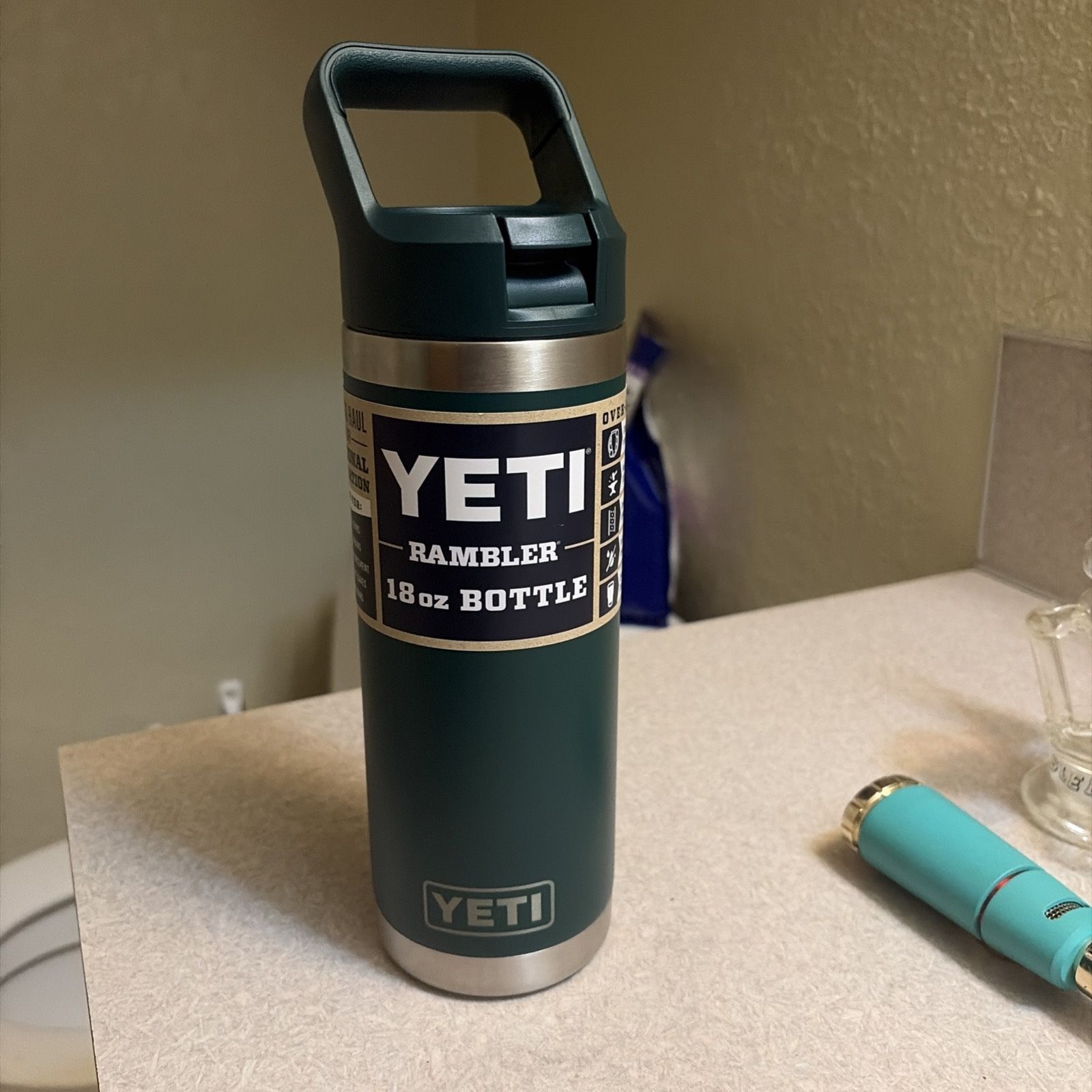 YETI Rambler 18oz Bottle w/ Straw Lid (Dark Forest Green) LIMITED EDITION!