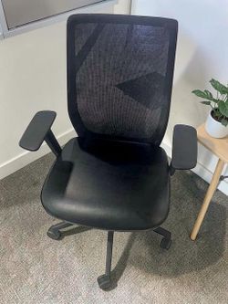 National Laudio Mesh Task Chair – New – $400 📦 Miami