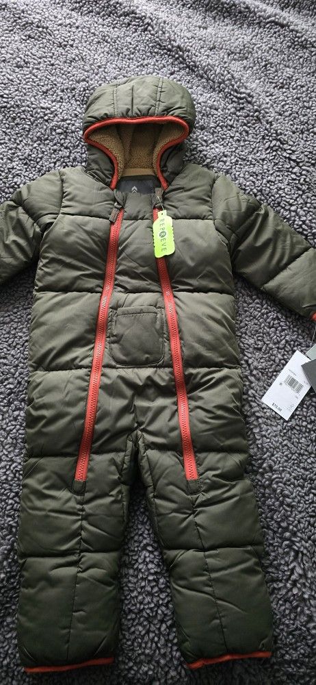 Free Country Baby Snowsuit Size 18M New