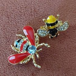 "Busy Bee" Goldtone Enamel & Rhinestones Fashion Brooch/Pin Set of 2 (NEW)
