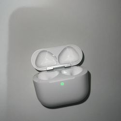 AIR PODS PRO 1 (JUST THE CASE)