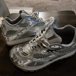 Silver Bottega Ventetas