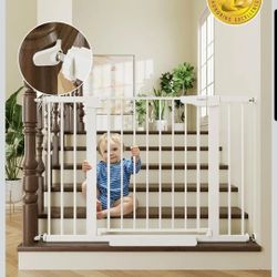 Baby Gate for Stairs Doorways White Auto Close Pet Gate 29.7–46 Inch