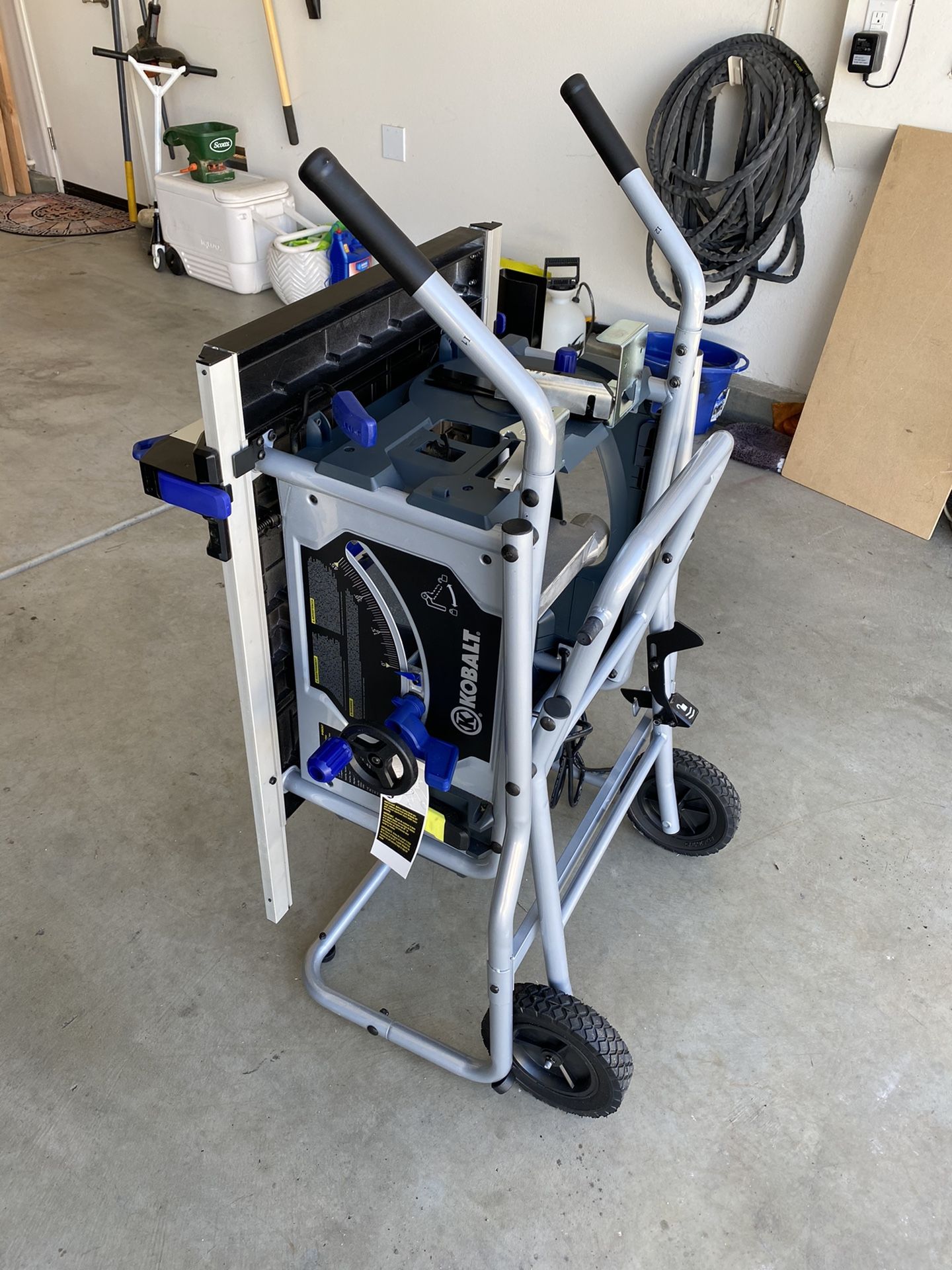 Kobalt KT1015 Fold up 10 inch table saw