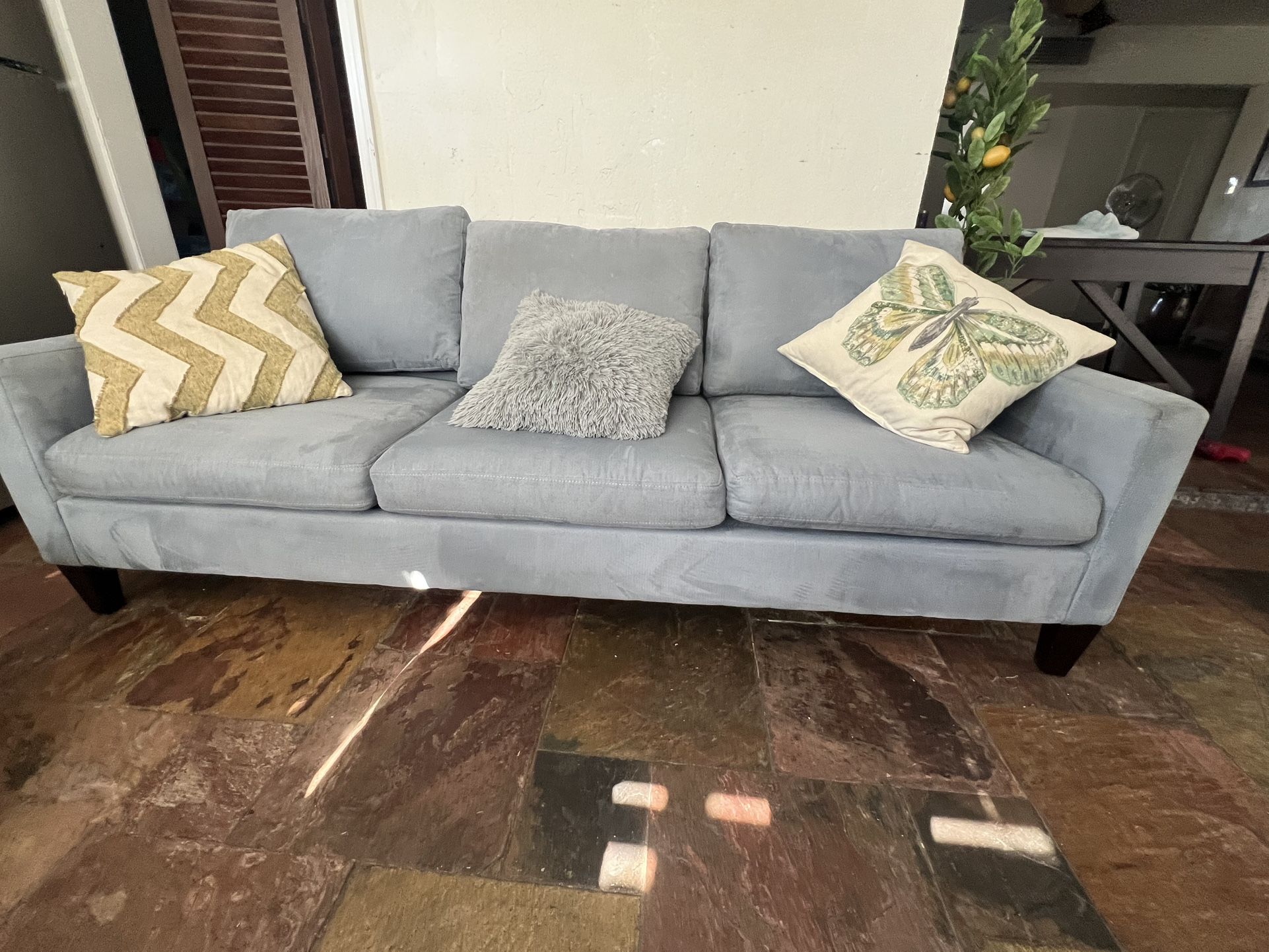 Couch Free Delivery