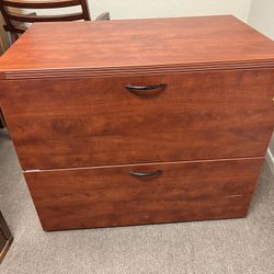 File Cabinet with Lock and Key