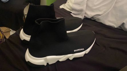 size 9 balenciaga never worn