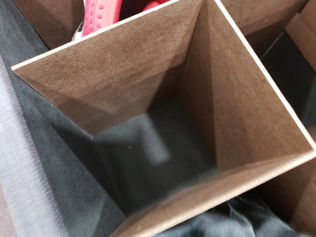 Shoe storage upholstered Bench