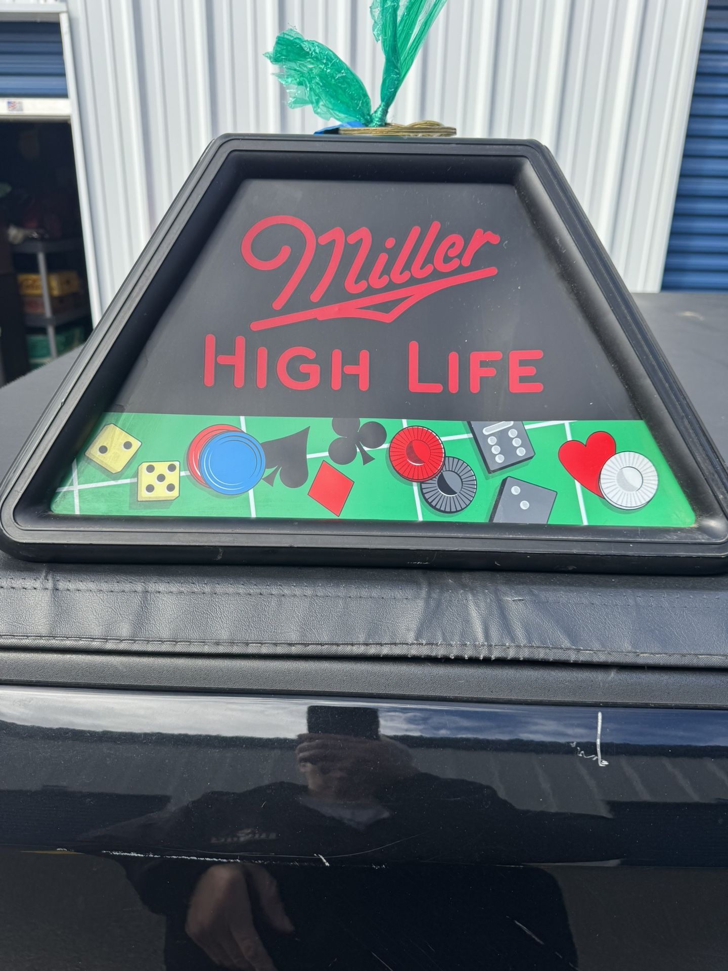 vintage Miller High Life lighted pool Table light . See Pictures for Dimensions 
