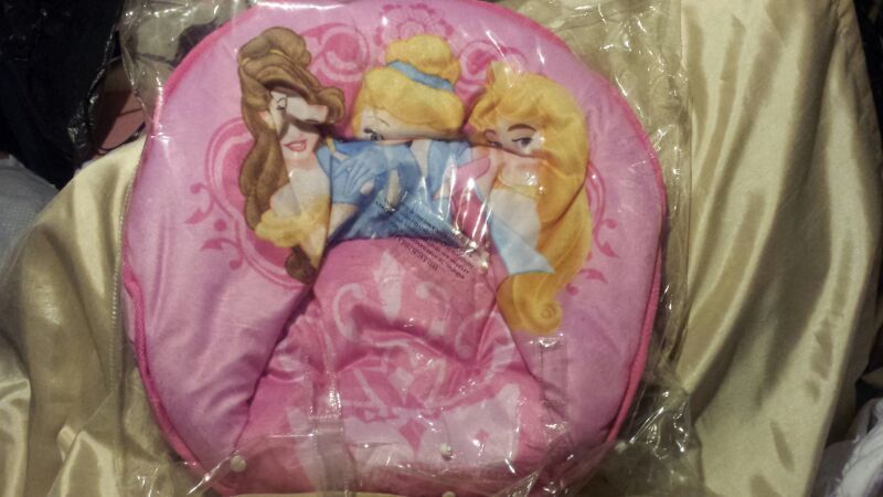 Princess Saucer Chair