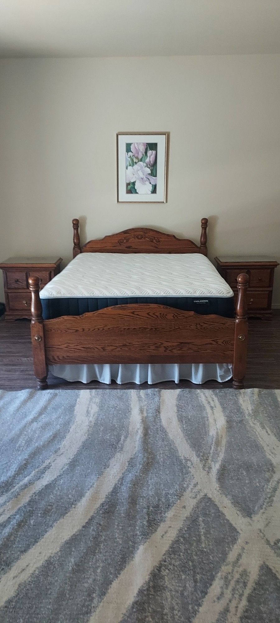 American Heirloom Queen Bed Set