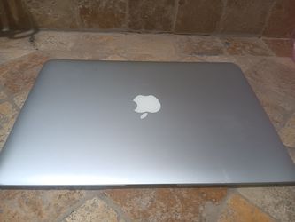 MacBook Air 13-inch