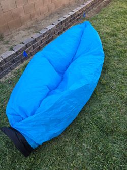 Inflatable sofa bed