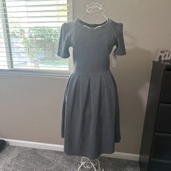 Lularoe Amelia Preppy Classic Dress with Pleats and Pockets