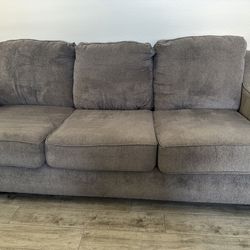 Used Ashley Gilmer Sofa (with/without pillows)