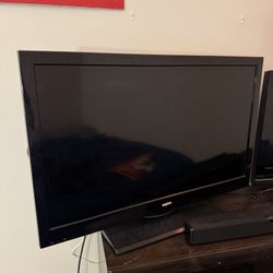 42 Inch Sanyo TV