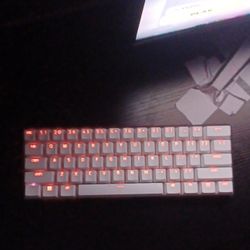 Razer Huntsman Mini Special Edition 60% Optical Gaming Keyboard White Wired