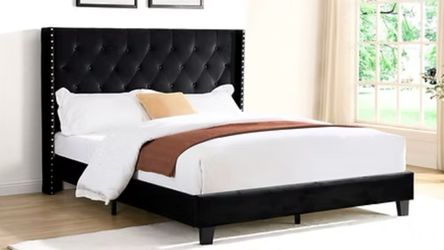 Nice black Velvet Queen Platform bed 50”!