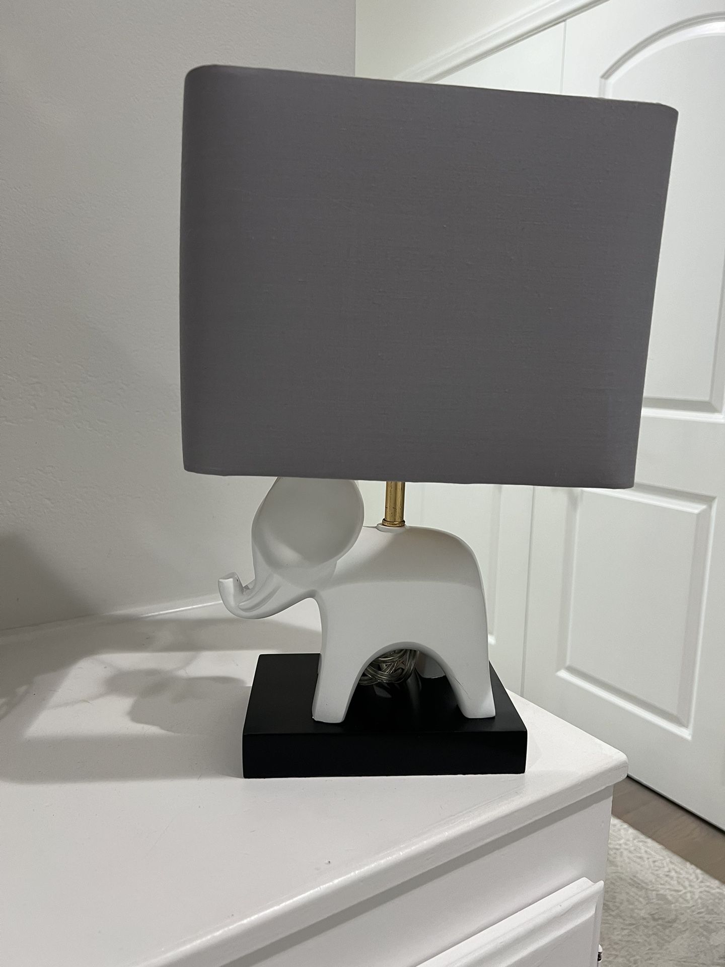 ✨Elegant Elephant Gray Nursery Lamp✨
