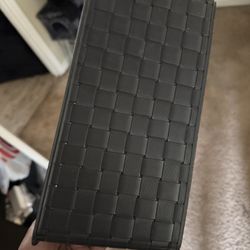 Plastic basket – black, good condition.