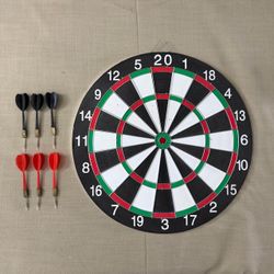 Double-Sided Dartboard with 6 Darts