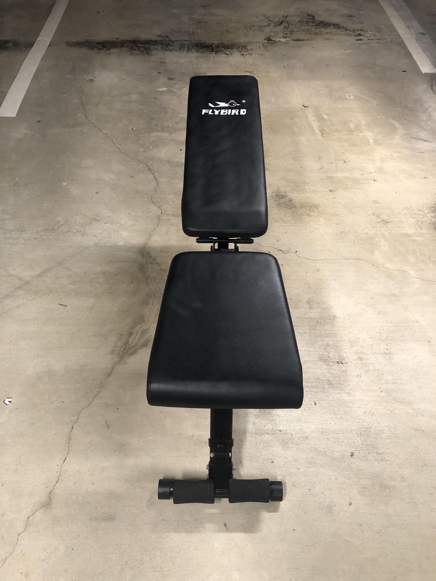 FLYBIRD FOLDING WORKOUT BENCH