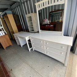 Set. 6 Drawer Dresser With Beveled Fence Mirror And 3 Drawer Desk With Pad And Chair.  Will Separate 