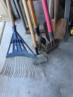 Random Gardening/Lawn Equipment 
