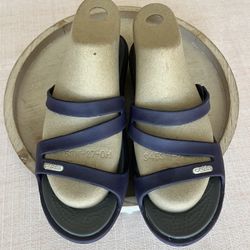 Crocs Women’s Wedge Slip On Sandal  - Size 8