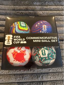 FIFA World Cup 2026 Commemorative Mini Ball Set 4-Pack CAN MEX USA, NEW
