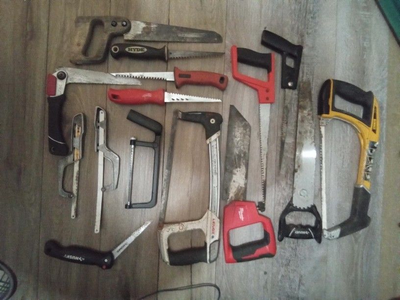15 Hand Saws