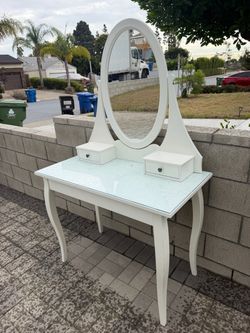 Vanity
