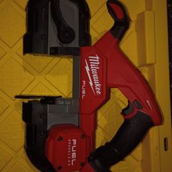 M18 FUEL 18V Lithium-Ion Brushless Cordless Compact Bandsaw (Tool-Only)