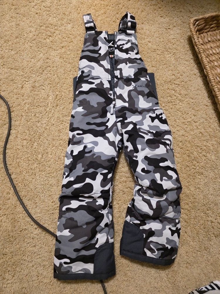 Arctix Kids Insulated Snow Bib Overalls - Camo Black - Size 5T - Snow Pants