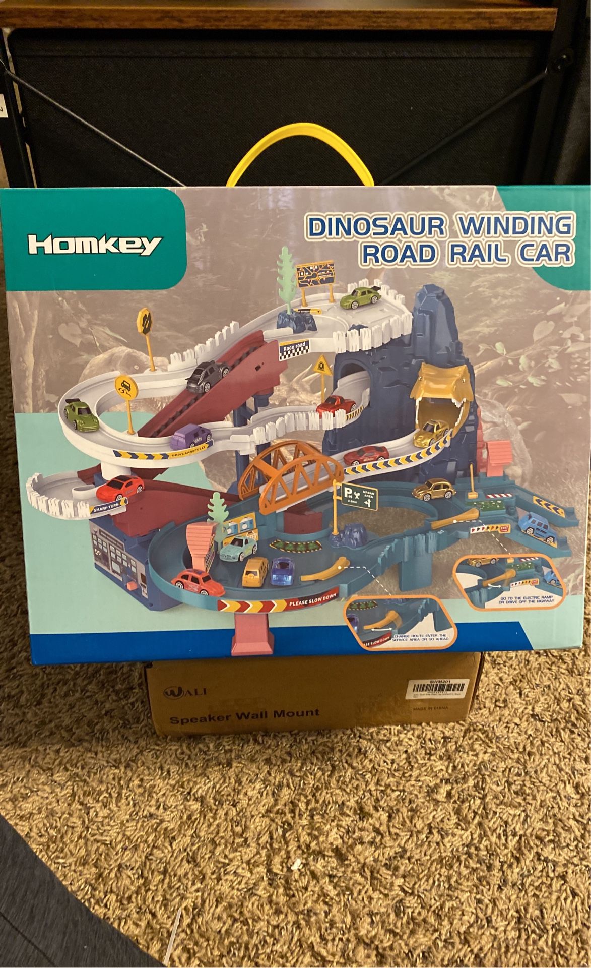 Toy car Ramp Track Dinosaur/Mountain Track