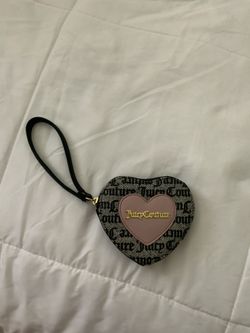 Juicy Wristlet