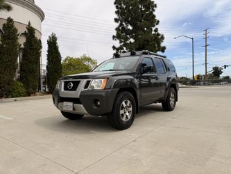 2011 Nissan Xterra Pro-4X - 4x4 - Clean title - Free Warranty!!!