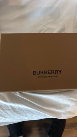 Burberry Slides