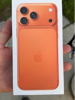 iPhone 17 pro max 256 gig