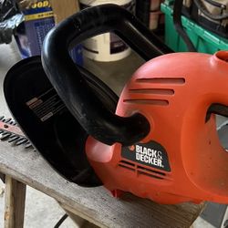 Black & Decker Hedge Trimmer