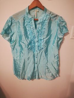Women Shirt Size L