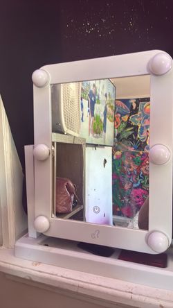 mirror with lights