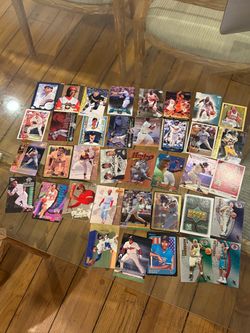 Mixed Lot of Baseball and Basketball Cards PICK UP