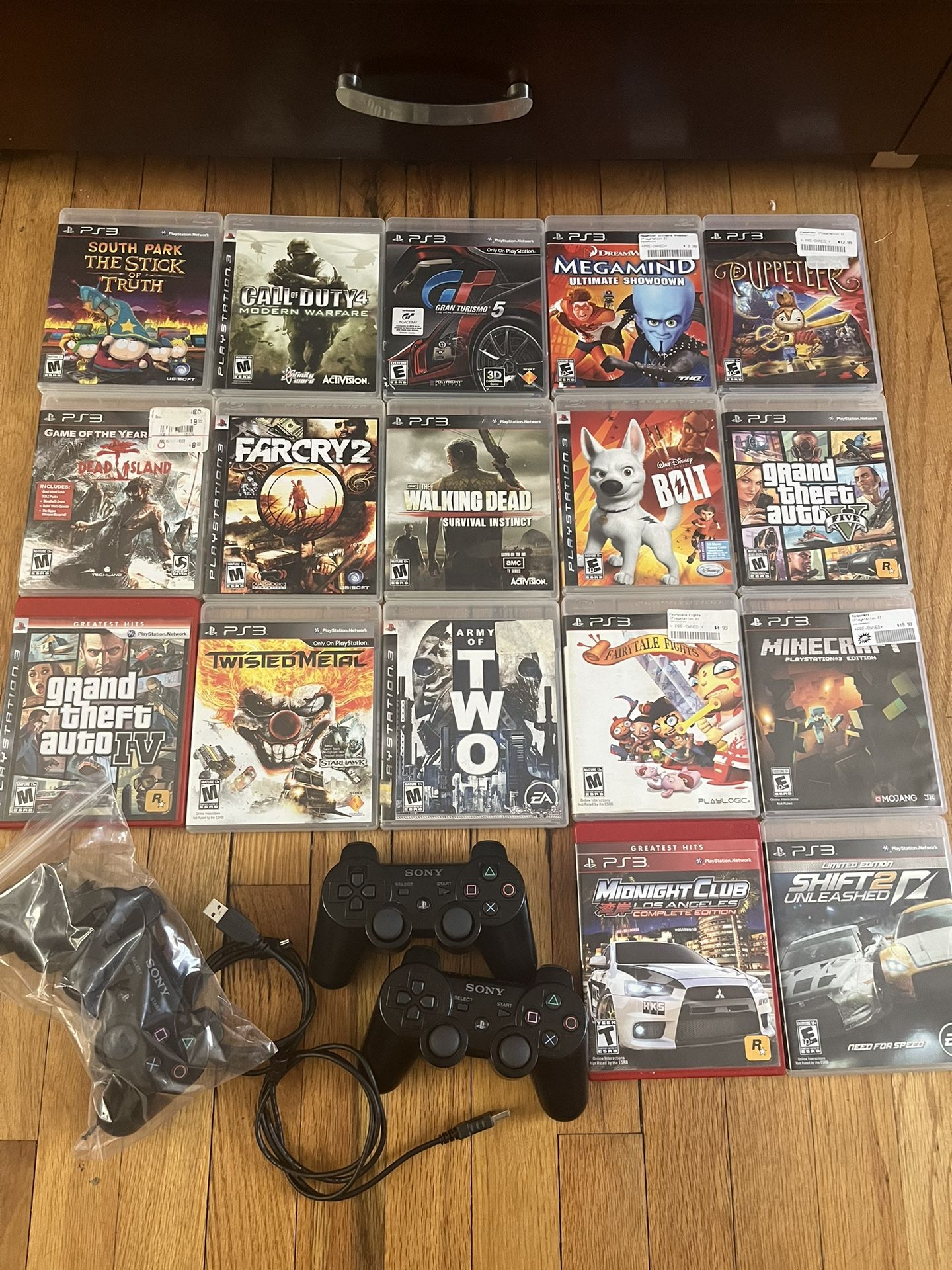 PlayStation 3…PS3…2 Controllers…17 Games