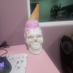 Ice Cream Cone Skull Decor