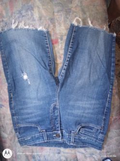 Women's size 8 jean shorts