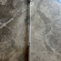 Olympic 2 inch barbell bar