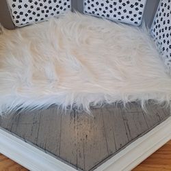 Repurposed Dog Or Cat Bed Thumbnail