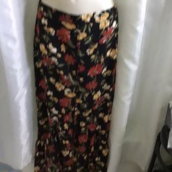 Hermosa Falda Size: S