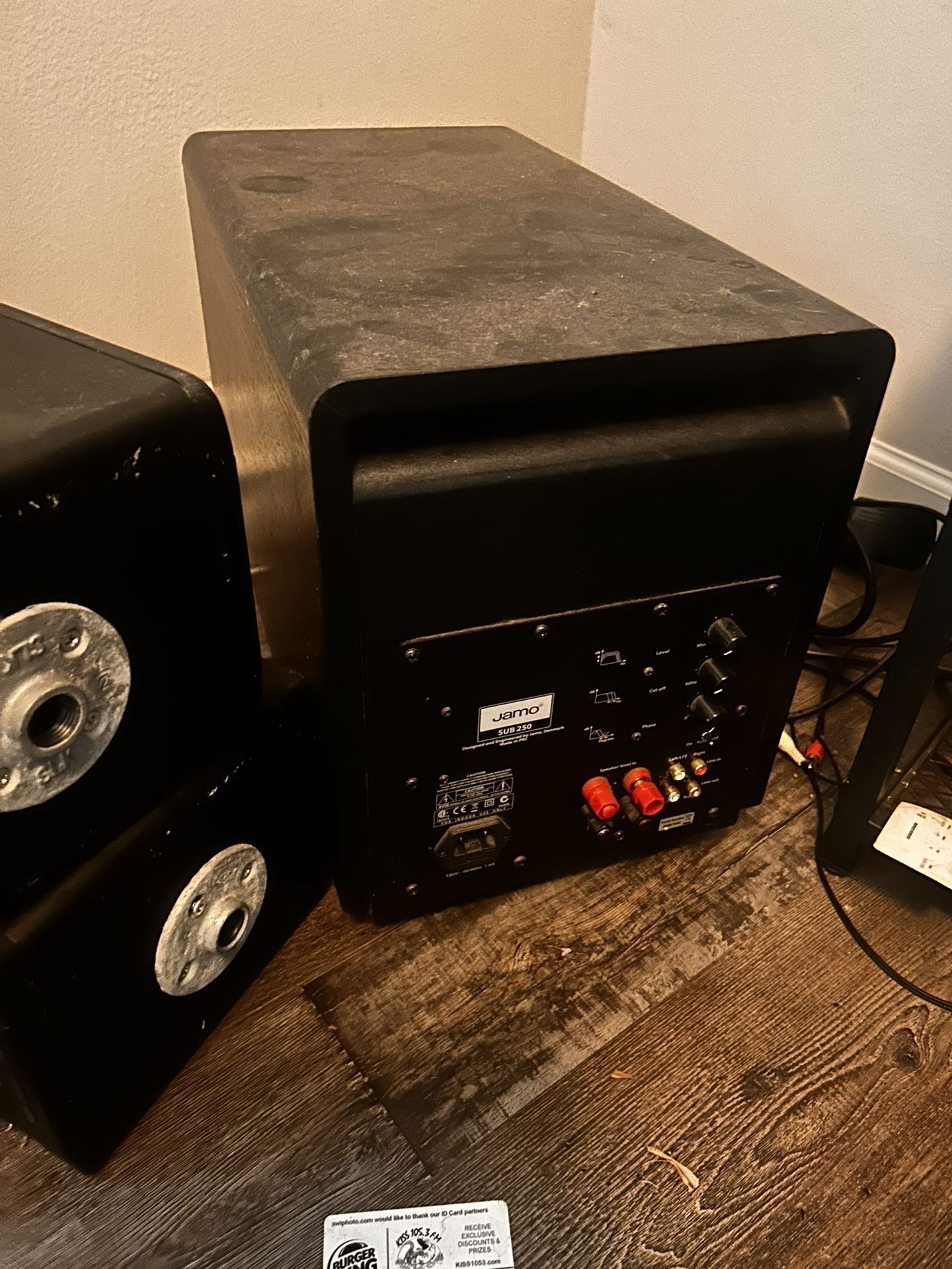 Speakers And Subwoofer 